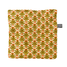 Load image into Gallery viewer, kattprassel cloth - winnifred’s wild weed  - organic catnip crinkle cloth
