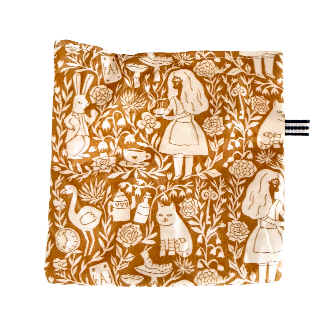 kattprassel cloth - cheshire and alice - organic catnip crinkle cloth
