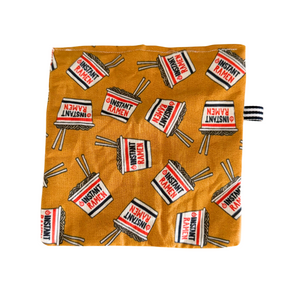 kattprassel cloth - nellie’s noodles - organic catnip crinkle cloth