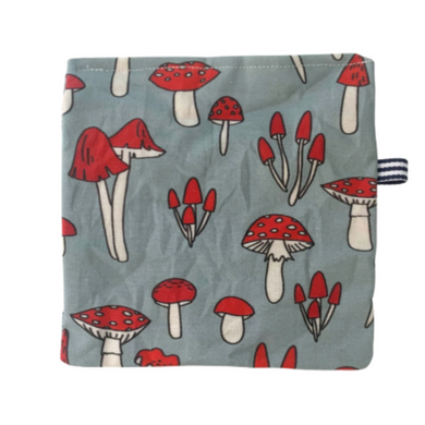 kattprassel cloth -frida’s feline fungus fields - organic catnip crinkle cloth
