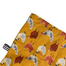 Load image into Gallery viewer, kattprassel cloth - helga’s heritage hens - organic catnip crinkle cloth