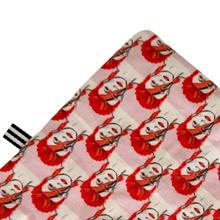 Load image into Gallery viewer, kattprassel cloth - let’s dance david - organic catnip crinkle cloth